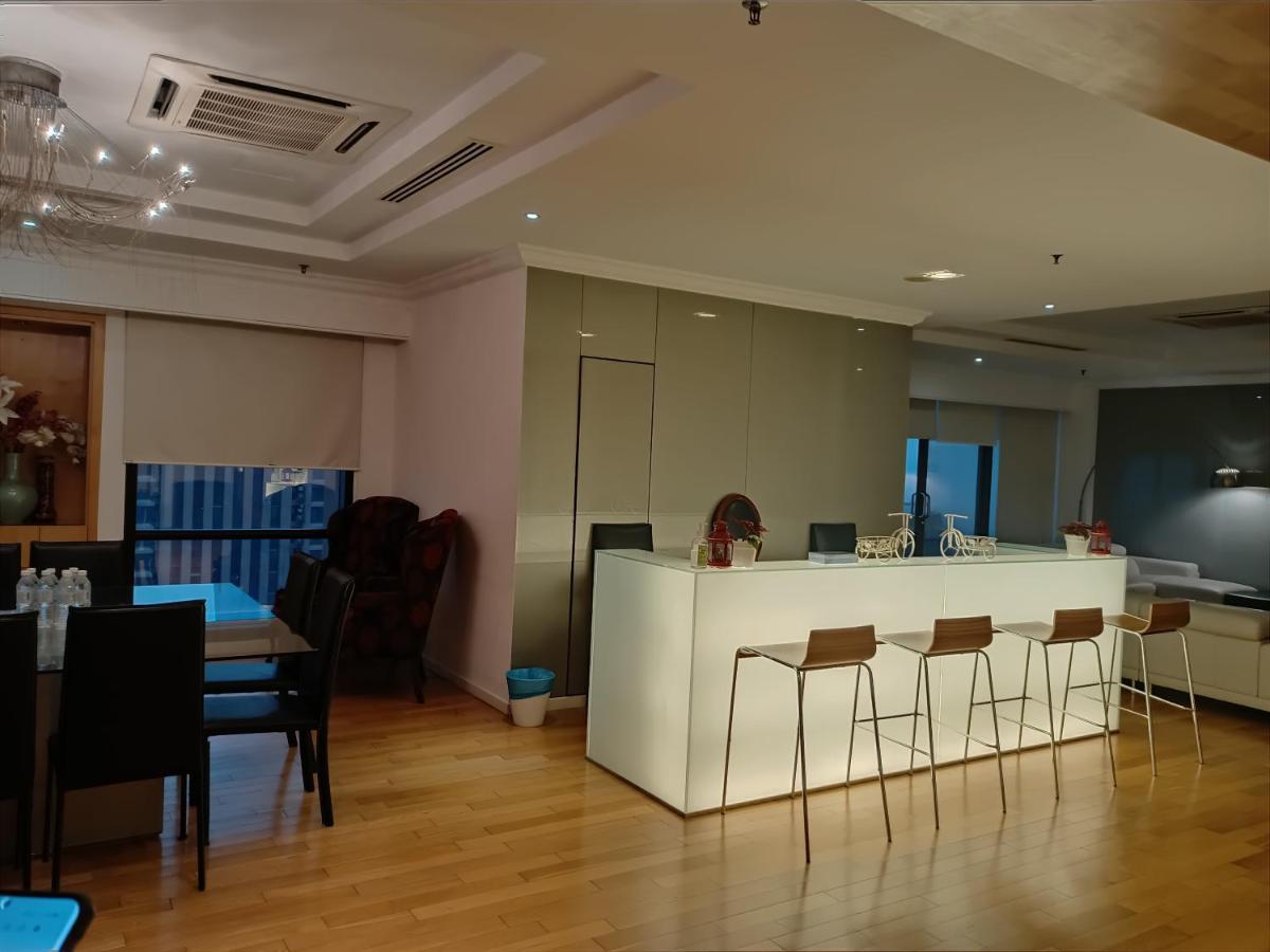 엑셀런트 서비스 스위트 앳 타임스 스퀘어 쿠알라룸푸르 호텔 외부 사진